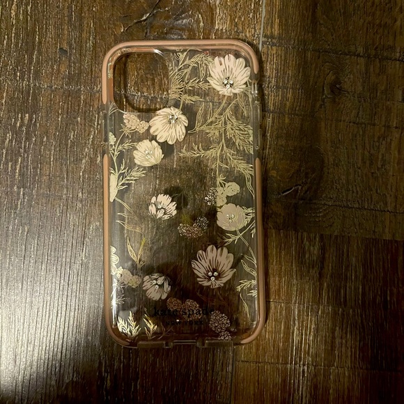 Kate spade iPhone 11 flower case - Picture 2 of 3